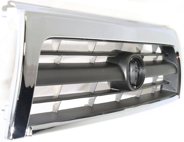 1996-1998 Toyota 4runner Grille, Chrome Shell/Silver.