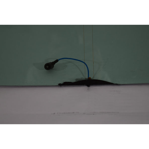 1970-1972 Oldsmobile Cutlass 2DR Windshield Glass w/Antenna Tinted.