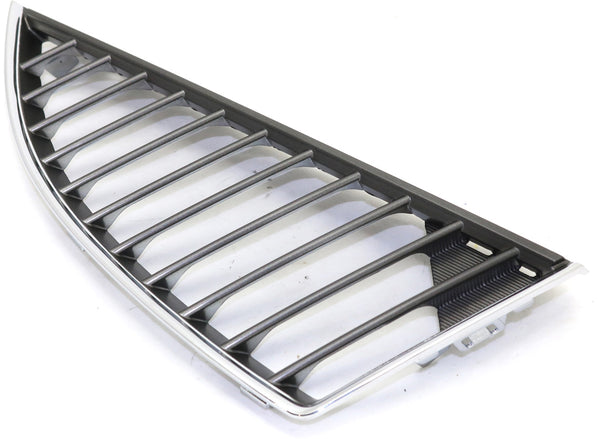 2004-2005 Mitsubishi Lancer Grille RH.