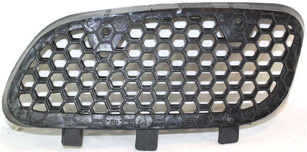 2000-2001 Pontiac Grand Prix Grille RH, Black.