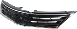 2010-2012 Nissan Versa Grille, Chrome Shell/Black.