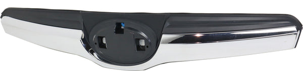 2014-2015 Subaru Forester Grille, Chrome Shell/ Black Insert.