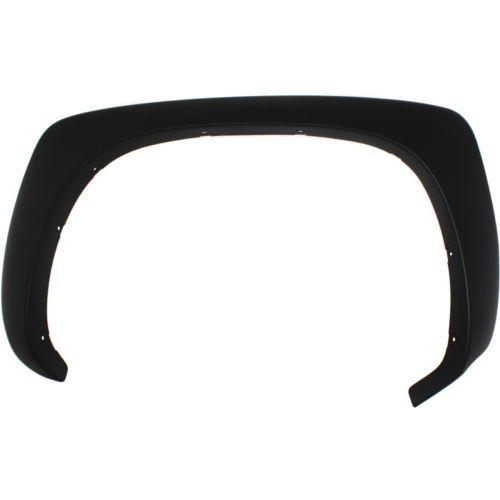 2000-2006 Chevy Suburban 2500 Rear Wheel Molding RH, w/Grained Ginish.