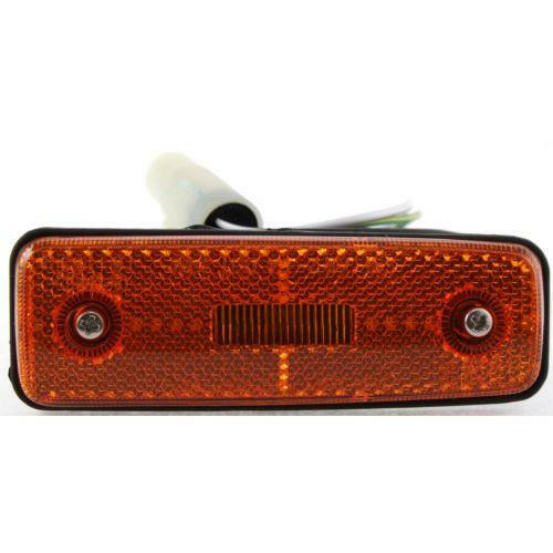 1982-1985 Toyota Celica Front Side Marker Lamp RH, On Fender Side.