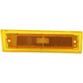 1987 Chevy R10 Front Side Marker Lamp RH, Lens/Housing, w/o Chrome Trim.