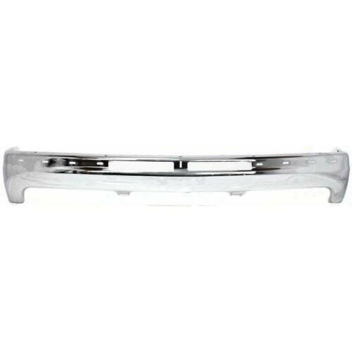 2001-2002 Chevy Silverado 2500 HD Front Bumper, Chrome, w/Brackets.