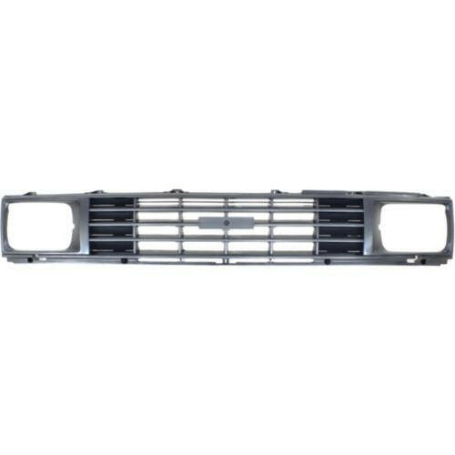1984-1986 Toyota Pickup Grille, Black Shell/Silver Insert.