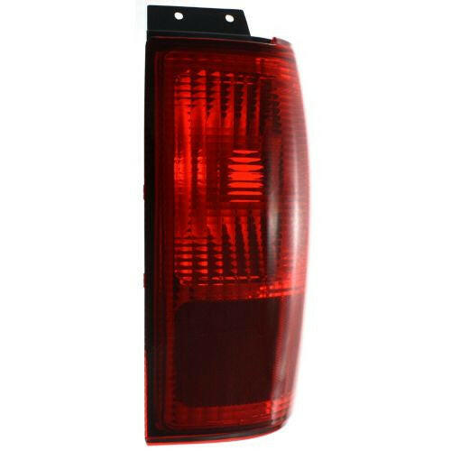 1998-2002 Lincoln Navigator Tail Lamp RH, Outer, Lens And Housing.