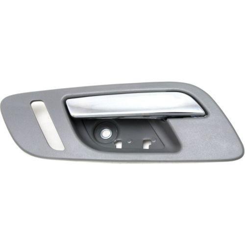 2007-2014 Chevy Silverado Front Door Handle LH Lvr & Gray Hsg, w/Hole.