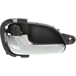1999-2002 Nissan Quest Front Door Handle LH, Gray w/Woodgrain Trim.