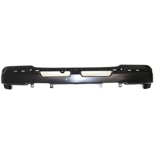 2007 Chevy Silverado 1500 HD Classic Front Bumper, w/o Bracket & Cap.