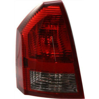 2005-2007 Chrysler 300 Tail Lamp LH, Assembly, 2.7l/3.5l Eng..