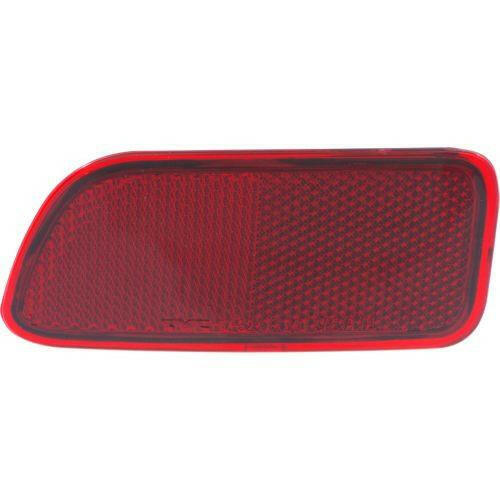 2002-2005 Chevy Trailblazer EXT Rear Bumper Reflector LH.