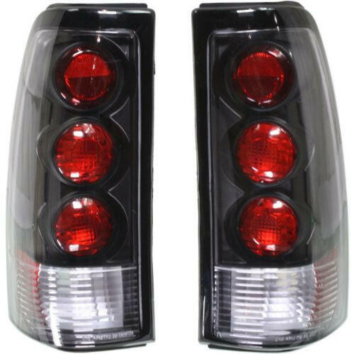 1999-2002 Chevy Silverado Pickup Crystal Clear Tail Lamp, W/3 Red Dots.