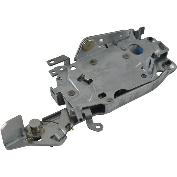 1968 Oldsmobile Cutlass Supreme Door Latch, RH.