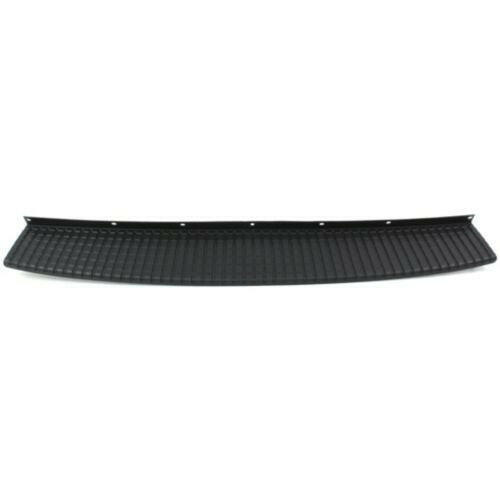 2002-2005 Ford Explorer Rear Bumper Step Pad, Black.