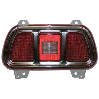1971-1972 Ford Mustang DRIVER OR PASSENGER SIDE TAIL LIGHT ASSEMBLY.