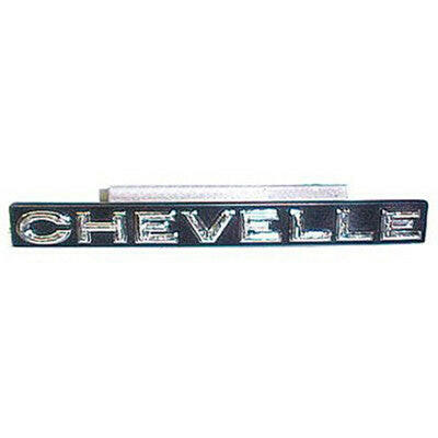 1971 Chevy Chevelle GRILLE EMBLEM, 'CHEVELLE'.