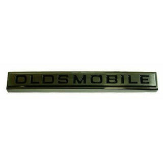 1967 Oldsmobile Vista Cruiser GRILLE EMBLEM, 'OLDSMOBILE'.