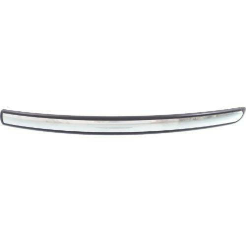 2001 Hyundai XG300 Rear Bumper Molding RH, Center.