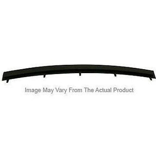 2004-2006 Kia Amanti Front Bumper Molding RH.