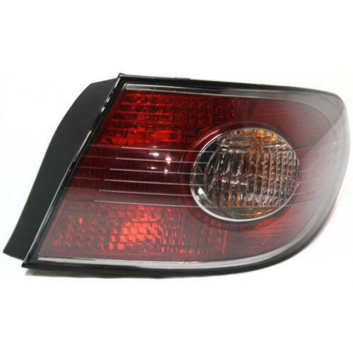 2002-2003 Lexus ES300 Tail Lamp RH, Outer, Assembly.