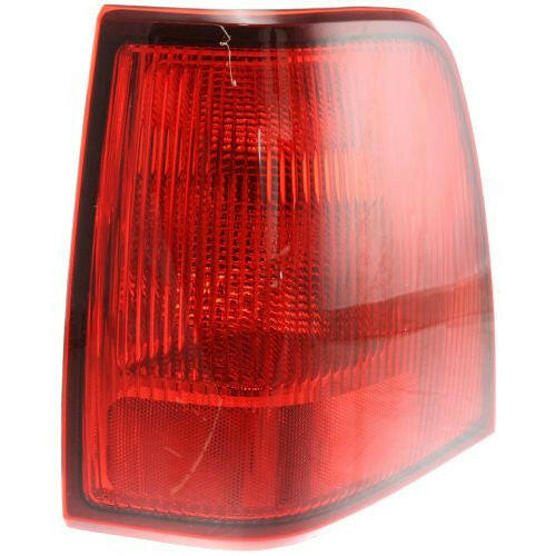 2003-2006 Lincoln Navigator Tail Lamp RH, Outer, Lens And Housing.