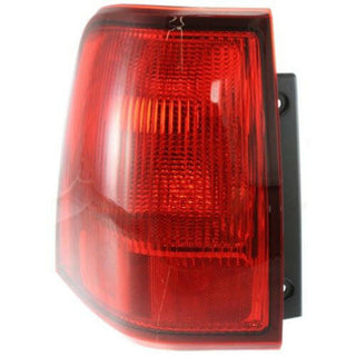 2003-2006 Lincoln Navigator Tail Lamp LH, Outer, Lens And Housing.