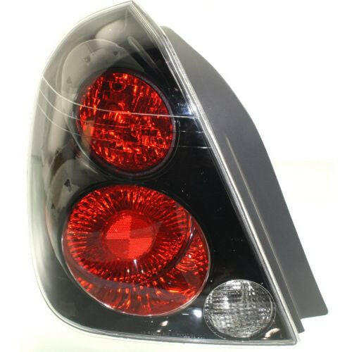 2005-2006 Nissan Altima Tail Lamp LH, Assembly, Se-r Model.