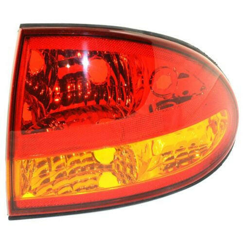 1999-2004 Oldsmobile Alero Tail Lamp RH, Lens And Housing.