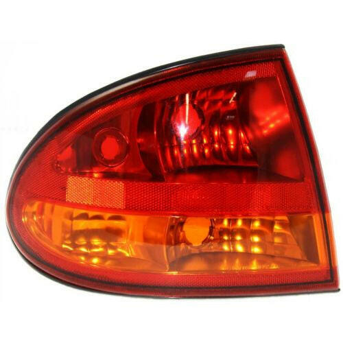 1999-2004 Oldsmobile Alero Tail Lamp LH, Lens And Housing.
