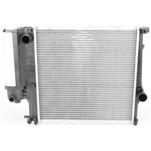1991-1999 BMW 318i Radiator, 4cyl (E36 chassis) - Classic 2 Current Fabrication