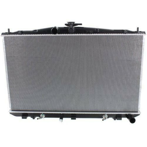 2011-2014 Toyota Sienna Radiator With Towing Package.