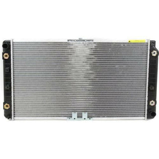 1994-1996 Cadillac Fleetwood Radiator, WithEngine Oil Cooler.