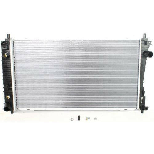 1995-2002 Lincoln Continental Radiator.