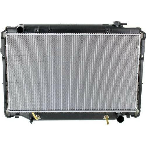 1995-1997 Toyota Land Cruiser Radiator.