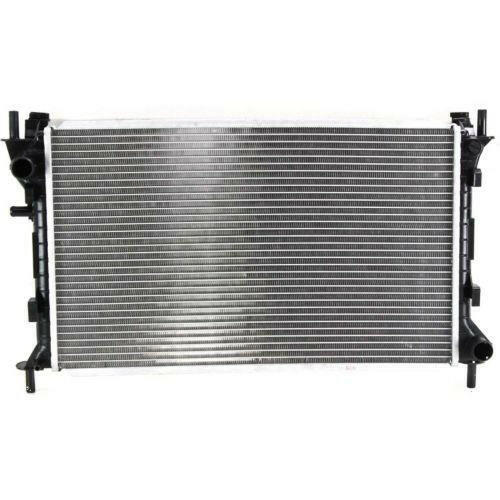 2000-2004 Ford Focus Radiator.