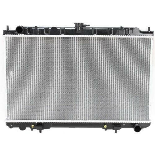 2002-2004 Infiniti I35 Radiator.