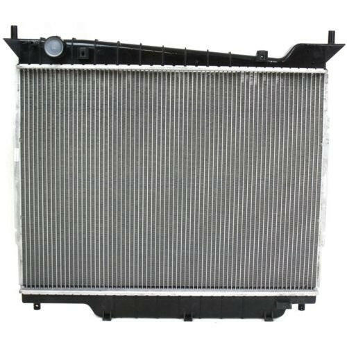 2003-2004 Lincoln Navigator Radiator, 4.6L/5.4L.