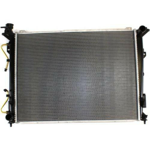 2011 Hyundai Azera Radiator.