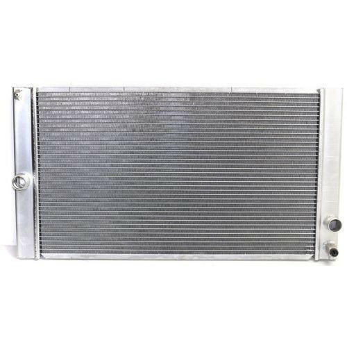 2004-2007 Volvo S40 Radiator.