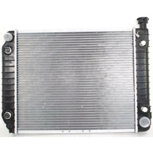 1988-1993 GMC K1500 Radiator, 4.3L/V6, With Engine Oil Cooler.
