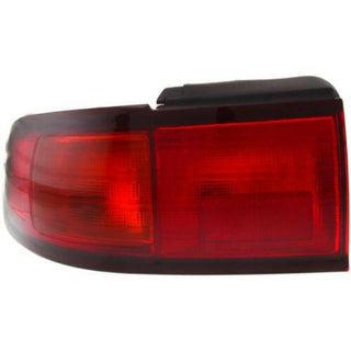 1995-1996 Toyota Camry Tail Lamp LH, Assembly, Coupe/sedan-Capa.