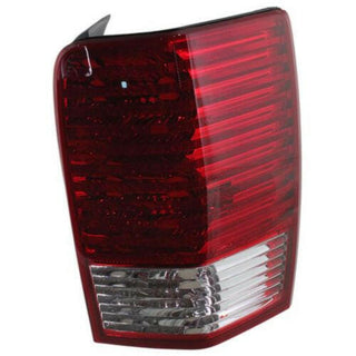 2007-2009 Chrysler Aspen Tail Lamp RH, Lens And Housing.