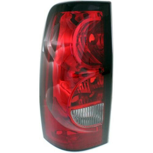 2004-2007 Chevy Silverado Pickup Tail Lamp LH, w/Trim, Fleetside.