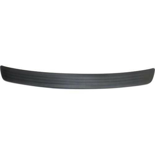 2006-2008 Dodge Ram 1500 Front Bumper Molding, Step Pad.