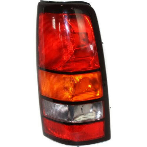 2004-2007 GMC Sierra Pickup Tail Lamp RH, Lens/Housing, Fleetside.
