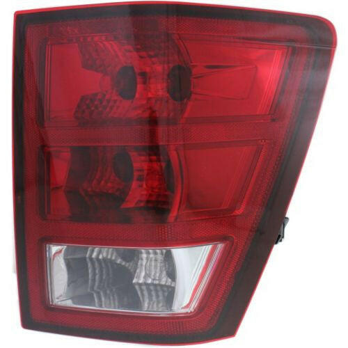 2005-2006 Jeep Cherokee Tail Lamp RH, Assembly.