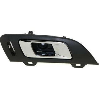 2010-2014 Lincoln MKT Front Door Handle RH, Chrome Lever/Black Housing.