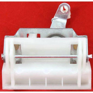 1992-2000 Mitsubishi Montero Tailgate Handle, White.